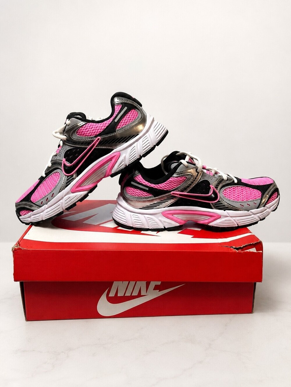 Nike Women's V5 RNR